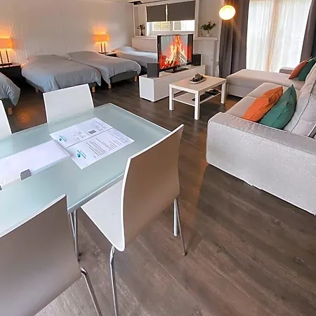 Bed & Breakfast B&boathouse With Bikes And Motorboat Amsterdam