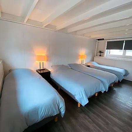 B&boathouse With Bikes And Motorboat Bed & Breakfast Amsterdam